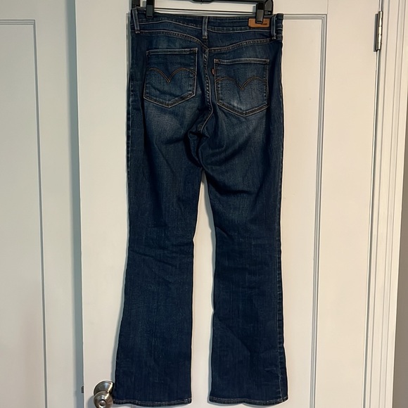 Levi's Classic Rise Boot Cut Bold Curve Jeans Size 8/29 - Picture 3 of 3